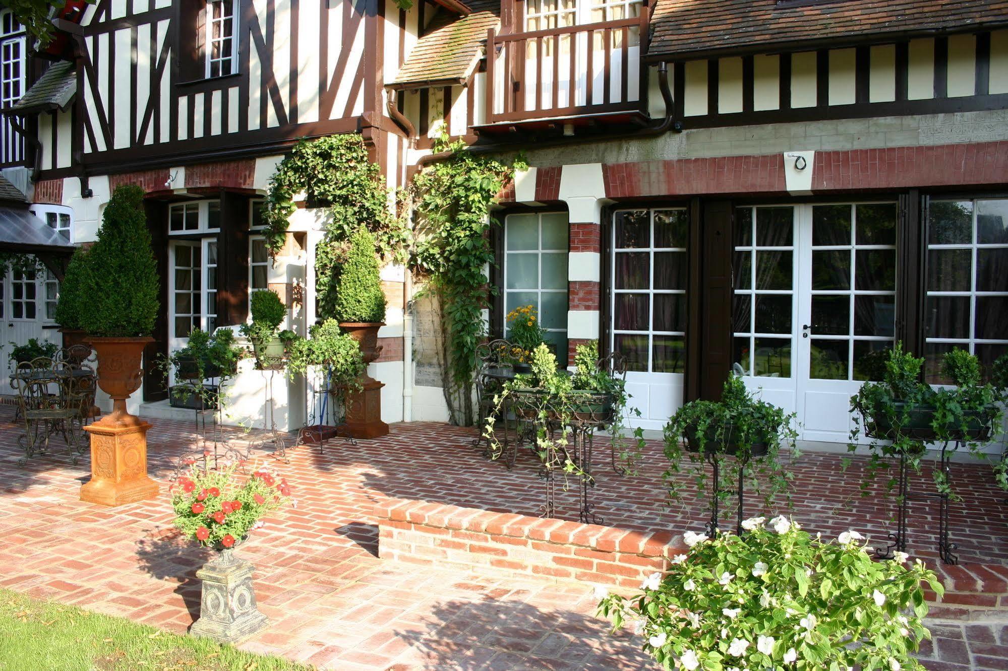 Villa Gypsy Hotel Deauville Kültér fotó